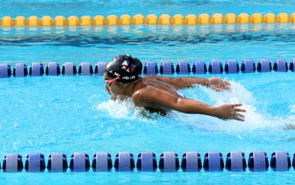 <p><strong>GOLD.</strong> Micaela Jasmine Mojdeh of Region 4-A competes in the Palarong Pambansa girls 13-18 200m breaststoke event at the Cebu City Sports Center on Friday (July 12, 2024). She clocked 2:41.75 to improve the 2:43.08 time set by Xandi Chua in 2019. <em>(PSC Media Pool) </em></p>