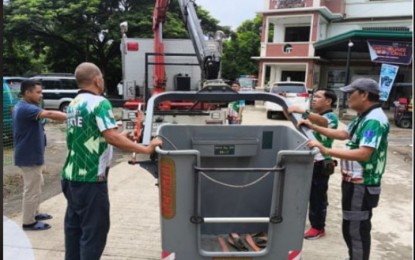 <p><strong>ADVANCED WATER MONITORING SYSTEMS</strong>. The automated rain gauge and water level monitoring system equipment developed by DOST-Advanced Science and Technology Institute (DOST-ASTI) and installed recently in two villages in Carmona City, Cavite province. Harley Margallo, spokesperson of DOST-Calabarzon's Public Affairs, Relations, and Communications Unit, said Wednesday (July 17, 2024) the technologies are expected to step up the disaster prevention and resilience efforts in the city. <em>(Photo courtesy of DOST PARCU)</em></p>