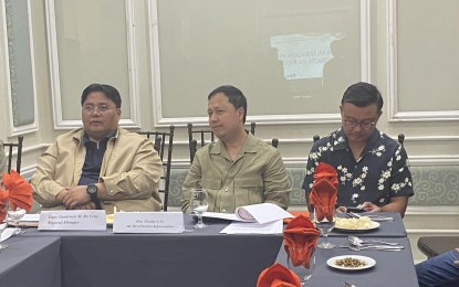 <p><strong>RICE SUFFICIENCY. </strong>National Irrigation Administration-Bicol (NIA-5) General Manager Gaudencio de Vera, Ako Bicol (AKB) Party-List Representative and House Committee on Appropriations chair, Elizaldy Co and AKB executive director, lawyer Alfredo Garbin (left to right), answer questions during a press conference at Hotel Venezia in Legazpi City on Wednesday (July 17, 2024). De Vera said a total of 4,560 farmers from four provinces in the Bicol will benefit from 71 solar irrigation projects that are in the pipeline. <em>(PNA photo by Connie Calipay)</em></p>