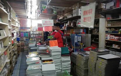 <p><strong>DISCOUNTED SUPPLIES.</strong> Four major stores in San Jose de Buenavista offer school supplies at discounted rates as part of the “Balik Eskwela Diskwento” promo of the Department of Trade and Industry (DTI).  DTI Antique provincial director Mutya Eusores said Wednesday (July 17, 2024) the promo will run until July 21, 2024. <em>(PNA photo by Annabel Consuelo J. Petinglay)</em></p>