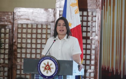 <p><strong>NO CABINET POST</strong>. Vice President and outgoing Education Secretary Sara Duterte delivers her speech during the ceremonial turnover of Department of Education (DepEd)'s leadership to incoming Secretary Senator Juan Edgardo “Sonny” Angara at the DepEd Central Office in Pasig City on Thursday (July 18, 2024). Duterte said she will no longer hold any other cabinet position following her resignation as the education chief. <em>(PNA photo by Avito Dalan)</em></p>