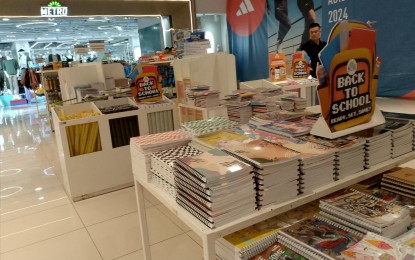 <p><strong>SCHOOL ESSENTIALS</strong>. School items displayed at the Metro Store in Ayala Malls Capitol Central in Bacolod City on Wednesday (July 24, 2024). The establishment is a partner of the Department of Trade and Industry -Negros Occidental for the "Balik Eskwela Diskwento" caravan that offers discounted prices of school supplies and other essentials until Aug. 31. <em>(PNA Bacolod photo)</em></p>
<p><span class="x4k7w5x x1h91t0o x1h9r5lt x1jfb8zj xv2umb2 x1beo9mf xaigb6o x12ejxvf x3igimt xarpa2k xedcshv x1lytzrv x1t2pt76 x7ja8zs x1qrby5j"><span class="x193iq5w xeuugli x13faqbe x1vvkbs x1xmvt09 x1lliihq x1s928wv xhkezso x1gmr53x x1cpjm7i x1fgarty x1943h6x xudqn12 x3x7a5m x6prxxf xvq8zen xo1l8bm xzsf02u" dir="auto"> </span></span></p>