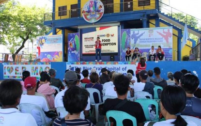 <p><strong>FOOD STAMP PROGRAM.</strong> The launch of the Walang Gutom: Food Stamp Program of the Department of Social Welfare and Development-Western Visayas led by Assistant Regional Director for Operations Arwin Razo in E.B. Magalona, Negros Occidental on July 19, 2024. At least 43,021 households in the province stand to benefit from the monthly food assistance of PHP3,000 each. <em>(Photo courtesy of DSWD-Western Visayas)</em></p>