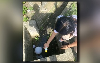 <p><strong>ANTI-DENGUE EFFORT.</strong> The Iloilo Provincial Health Office (IPHO) collects mosquito larvae and identifies new breeding sites in Barangay Odiongan, Badiangan on June 13, 2024. The IPHO is appealing to the public to help in the campaign against dengue as cases in the province continue to rise. <em>(Photo courtesy of IPHO)</em></p>