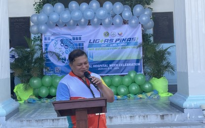 <p><strong>KIDNEY HOSPITAL</strong>. Dr. Jose Orosa, chief of the medical professional staff of the Mariano Marcos Memorial Hospital and Medical Center, leads the opening of the National Hospital Week celebration in front of the Ilocos Norte Capitol on Monday (Aug. 5, 2024). In an interview, he confirmed that a PHP1.34 billion worth 100 bed capacity kidney center will soon rise in Dingras, Ilocos Norte as part of the hospital development plan of the Ilocos Region. <em>(Photo by Leilanie Adriano)</em></p>