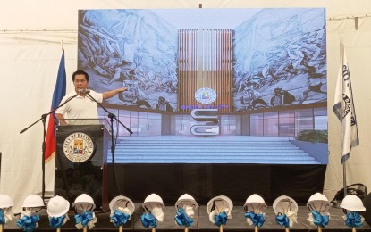 <p><strong>NEW CITY HALL.</strong> Bacolod City Mayor Alfredo Abelardo Benitez leads the groundbreaking ceremony for the rehabilitation/improvement of the old city hall on Luzuriaga-Araneta Streets in the downtown area on Tuesday (Aug. 6, 2024). The original structure, built 61 years ago, will give way to a modern city hall with bigger and newer offices to better serve the Bacolodnons. <em>(PNA photo by Nanette L. Guadalquiver)</em></p>