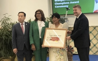 <p><strong>ENVIRONMENT CHAMP.</strong> Nida Collado (2nd from right), 2024 Wangari Maathai Forest Champion, receives her award from FAO Deputy Director-General Maria Helena Semedo (2nd from left), FAO Forestry Division Director Zhimin Wu (left), and Chairperson of the FAO Committee on Forestry and Permanent Representative of Austria to FAO and WFP Gunter Walkner in Rome on July 22, 2024. Collado, the president of the Macatumbalen Community-Based Forest and Coastal Management Association in San Vicente, Palawan, had been championing environment protection within the community since 2002. <em>(Photo courtesy of Philippine Permanent Representative to FAO Ambassador Neal Imperial)</em></p>