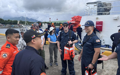 <p><strong>US ASSISTANCE.</strong> Members of the United States Coast Guard and the National Oceanic and Atmospheric Administration arrive in Bataan province on Tuesday (Aug. 6, 2024). They will provide technical assistance on the oil spill recovery operations involving three sunken vessels. <em>(Photo courtesy of PCG)</em></p>