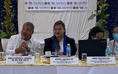 <p><strong>VAX DRIVE</strong>. Department of Health-Center for Health Development-Bicol (DOH-CHD-5) officials answer questions during a press conference in Legazpi City on Wednesday (Aug. 7, 2024). Dr. Desiree Bricenio (center), immunization program coordinator of DOH-CHD-5, said school-based immunization for various public schools in the region will be conducted starting this month<em>. (PNA photo by Connie Calipay)</em></p>