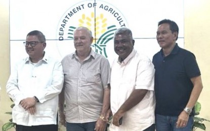 <p><strong>MEETING.</strong> Agriculture Secretary Francisco Tiu Laurel Jr. (left) with UNIFED president Manuel Lamata, LuzonFed’s Arnel Torreja, and UNIFED vice president Gerald Joseph Sarrosa during the stakeholders consultative meeting held in Manila on Tuesday (Aug. 6, 2024). Lamata said there is a need to investigate the “alarming volume of other sugars” entering the country in the last eight years. <em>(Contributed photo)</em></p>