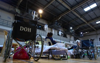 <p><strong>NO ROOM.</strong> The National Kidney and Transplant Institute (NKTI) in Quezon City has converted its gym into an extension ward due to the deluge of patients afflicted with leptospirosis, as photographed on Aug. 9, 2024. The Department of Health said Tuesday (Aug. 13, 2024) that the number of reported leptospirosis cases nationwide has increased by 17 percent in the past two weeks.<em> (PNA photo by Joan Bondoc)</em></p>