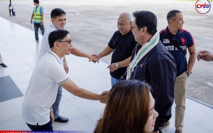 <p><strong>AIRPORT UPGRADE</strong>. Local officials welcome Senator Lito Lapid during his arrival at the Calbayog Airport on August 8, 2024. The senator vowed to secure the PHP150 million fund requirement to upgrade the Calbayog Airport for night operations. <em>(Photo courtesy of Calbayog City information office)</em></p>