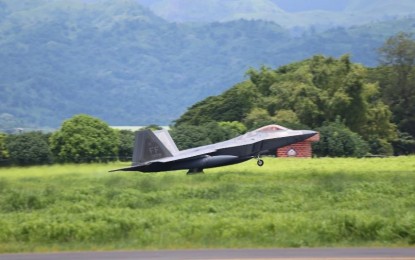 <p><strong>AIR POWER</strong>. A United States Air Force F-22 takes off for the "Iron Blade" exercise in Pampanga and Cebu on Friday (Aug. 9, 2024). The Philippine Air Force said the exercise was another demonstration of the strong and enduring partnership of the Philippines and the US<em>. (Photo courtesy of Philippine Air Force)</em></p>