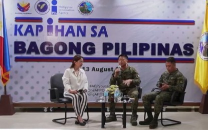 <p><strong>BAGONG PILIPINAS FORUM</strong>. Visayas Command civil-military officer Col. Joel Benedict Batara (center), along with public information officer Lt. Col. Israel Galorio, explains to the media the accomplishments of the military in central Philippines during the Kapihan sa Bagong Pilipinas forum at Camp Lapu-Lapu, Cebu City on Tuesday (Aug. 13, 2024). Batara said they will wipe out Visayas’ remaining guerilla front, which has already weakened<em>. (Contributed photo)</em></p>