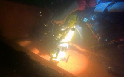 <p><strong>DIVING OPERATION.</strong> A diver of the contracted salvor Harbor Star Shipping Services Inc. works on the sunken MTKR Terranova in Bataan waters on Wednesday (Aug. 14, 2024). Oil siphoning from one of eight oil tankers from the vessel has officially begun, with oil siphoning from the rest scheduled to begin once pipes are installed through hot tapping.<em> (Photo courtesy of HSSSI)</em></p>