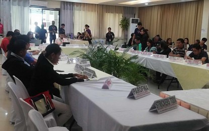 <p><strong>PROVINCIAL DEVELOPMENT COUNCIL MEETING</strong>. Antique Provincial Development Council (PDC) 3rd quarter regular meeting on Wednesday (Aug. 14, 2024). Antique Provincial Planning and Development Officer Bienvinido Nallos Jr., the PDC Secretary General, said they approved the PHP1.278 billion Supplemental Annual Investment Program (SAIP) No. 4 during their meeting. (<em>PNA photo by Annabel Consuelo J. Petinglay)</em></p>