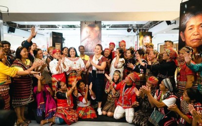 <p><strong>ENVIRONMENTAL PRESERVATION</strong>. Senator Loren Legarda enjoys a light moment with a group of indigenous peoples in this undated photo. In her privilege speech during the National Indigenous Peoples Day on Aug. 12, 2024, Legarda stressed the importance of the indigenous communities in environmental preservation. <em>(Photo from Senator Loren Legarda office)</em></p>