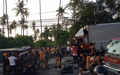 <p><strong>MISHAP.</strong>  Seven persons, including a 2-year-old girl, died when a passenger van and delivery truck collided in Sariaya, Quezon, early Sunday morning (Aug. 18, 2024).  Eight others were hurt in the accident. <em> (Photo courtesy of Janine Garcia)</em></p>