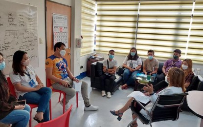 <p><strong>FRONTLINERS.</strong> Contact tracers deployed to find people who contracted the coronavirus in Tacloban City between 2020 and 2022. The Department of Health has started the payment of PHP700 million in Health Emergency Allowance for healthcare workers in Eastern Visayas who helped in the fight against the Covid-19 pandemic. <em>(Photo courtesy of Tacloban City Health Office)</em></p>