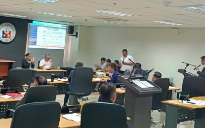 <p><strong>STATE OF CALAMITY.</strong> The Sangguniang Panlungsod approves a resolution declaring Iloilo City under a state of calamity, during its regular session on Wednesday (Aug. 28, 2024). City Health Officer Dr. Annabelle Tang said they are focused on massive misting for vector control. (<em>PNA photo by PGLena)</em></p>