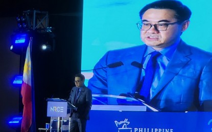 <p><strong>SUPPORTING RETAIL</strong>. Special Assistant to the President for Investment and Economic Affairs Secretary Frederick Go delivers his keynote speech at the National Retail Conference and Expo (NRCE) 2024 at the SMX Convention in Pasay City on Aug. 29, 2024. Go expressed his support for the proposals of the Philippine Retailers Association that will propel the growth of the local industry. <em>(PNA photo by Kris M. Crismundo)</em></p>