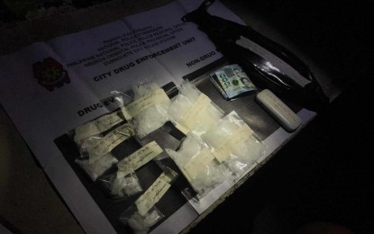 <p><strong>DRUG HAUL.</strong> Police seize some PHP1.7 million worth of suspected shabu during a buy-bust in Dumaguete City, Negros Oriental province early morning Friday (Aug. 30, 2024). The arrested suspect was a former convict of a drug case. <em>(Photo courtesy of Juancho Gallarde)</em></p>