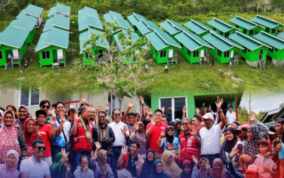 <p><strong>HOUSING UNITS</strong>. The Department of Social Welfare and Development (DSWD) turns over housing units to the former Moro National Liberation Front combatants and their families in Zamboanga del Norte and Zamboanga Sibugay provinces on Aug. 30, 2024. The recipients will also get livelihood assistance from the DSWD. <em>(Photo from DSWD)</em></p>