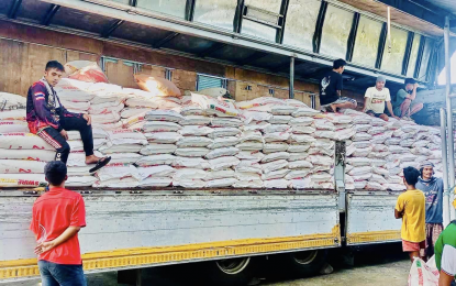 <p><strong>SUPPORT-READY.</strong> Sacks of fertilizer are prepared for distribution to rice farmers in Plaridel, Misamis Occidental on Tuesday (Sept. 3, 2024). The provincial government and the Department of Agriculture provided fertilizers to help farmers prepare for the wet season.<em> (Photo courtesy of MisOcc PIO)</em></p>