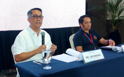 <p><strong>SERBISYO CARAVAN.</strong> Mindanao Development Authority (MinDA) Secretary Leo Tereso Magno (left) and Sofonias Gabonada, deputy secretary general of the Bagong Pilipinas Serbisyo Fair (BPSF), announce in a press briefing on Wednesday (Sept. 4, 2024) that the MindaNOW: Serbisyo para sa Mindanao caravan will provide PHP1.2 billion worth of programs and services to Dabawenyos on Sept. 5 and 6. The officials expect the program benefiting around 250,000 individuals.<em> (PNA photo by Robinson Niñal Jr.)</em></p>