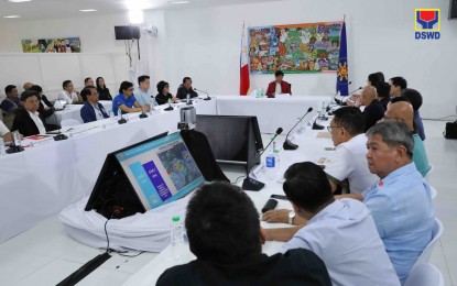 <p><strong>SITUATION BRIEFING.</strong> President Ferdinand R. Marcos Jr. presides over a situation briefing with local chief executives on the effects of Severe Tropical Storm Enteng in Rizal province on Friday (Sept. 6, 2024). In the briefing, Public Works Secretary Manuel Bonoan said the Japanese-funded construction of dams project would soon undergo a feasibility study. <em>(Photo courtesy of DSWD)</em></p>