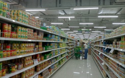 <p><strong>FOOD SUPPLY</strong>. Food items sold in a supermarket in Bacolod City in this undated photo. In August, lower food prices was a top contributor to the deceleration of inflation rates in Bacolod City and Negros Occidental, data from the Philippine Statistics Authority showed on Friday (Sept. 13, 2024). (<em>PNA Bacolod file photo)</em></p>