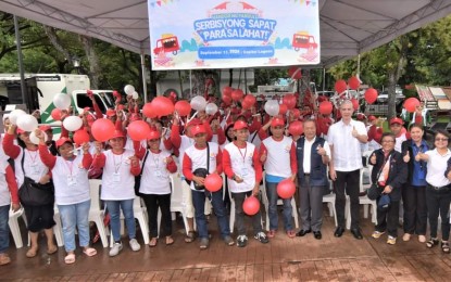 <p><strong>COMPREHENSIVE ASSISTANCE</strong>. Negros Occidental Governor Eugenio Jose Lacson (4th from right) and officials of various national government agencies turn over assistance during the “Handog ng Pangulo: Serbisyong Tapat Para Sa Lahat” program at the Capitol Lagoon in Bacolod City on Friday (Sept. 13, 2024). The distribution activity marked the 67th birthday of President Ferdinand R. Marcos Jr. (<em>Photo courtesy of PIO Negros Occidental)</em></p>