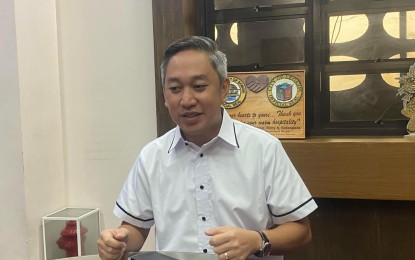 <p><strong>CONTINUED SERVICES</strong>. Legazpi City Acting Mayor Oscar Robert Cristobal answers questions during a media interview at the city hall on Monday (Sept. 16, 2024). Cristobal assured residents that delivery of services would be unhampered as he takes over suspended mayor Geraldine Rosal. <em>(PNA photo by Connie Calipay)</em></p>