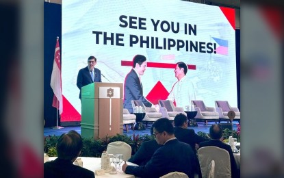 <p><strong>SEEKING INVESTMENTS.</strong> Finance Secretary Ralph Recto delivers his speech at the 4th Philippine-Singapore Business and Investment Summit (PSBIS) held on Thursday (Sept. 19, 2024) at Shangri-La, Singapore. Recto urged Singaporean investors to invest in the Philippines. <em>(PNA) </em></p>