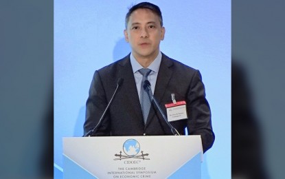 <p style="text-align: left;"><strong>GHOST RECEIPTS.  </strong>Bureau of Internal Revenue (BIR) Commissioner Romeo Lumagui Jr. speaks at the Cambridge International Symposium on Economic Crime held on Sept. 5 in Cambridge, United Kingdom. Lumagui presented the BIR's efforts to combat ghost receipts. <em>(Photo from BIR) </em></p>