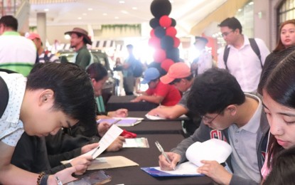 DOLE encourages youth to try gov’t internship, public service