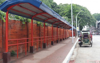 <p><strong>ROAD IMPROVEMENT</strong>. A portion of the improvement along Hernaez St. in Bacolod City in this undated photo. The PHP34.3-million project comprises the installation of 25 LED (light-emitting diode) solar streetlights, a new drainage system, a shaded or canopied pathway, and an improved sidewalk with paving blocks and a pedestrian lane. (<em>Photo courtesy of DPWH Bacolod City District Engineering Office)</em></p>