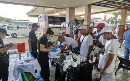 <p><strong>SURPRISE DRUG TEST. </strong> A surprise drug test for drivers and passenger assistance officers during the Oplan: Harabas at the Tagbak Terminal in Barangay  Tagbak in Jaro district on Friday (Oct. 4, 2024). The Oplan covers five transport terminals and one airport in Iloilo, and “out of 337 tests performed, one returned positive for the presence of illegal drug use,” according to the  Philippine Drug Enforcement Agency. <em>(Photo courtesy of PDEA VI)</em></p>