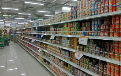 <p><strong>FOOD STOCKS.</strong> Popular canned goods displayed in a supermarket in Bacolod City in this undated photo. Inflation rates in Bacolod City and Negros Occidental slowed further in September, according to a report from the Philippine Statistics Authority on Monday (Oct. 7, 2024). <em>(PNA Bacolod file photo)</em></p>