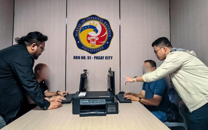 <p><strong>BIR ELOUNGE</strong>. Following the directive of Commissioner Romeo Lumagui Jr., a Revenue District Office in Pasay City upgrades its Bureau of Internal Revenue eLounge to provide taxpayers easy access to BIR eServices in this undated photo. Dedicated personnel have been deployed to the BIR's eLounge to offer onsite assistance, ensuring a smoother and faster transaction process. <em>(Photo from BIR)</em></p>