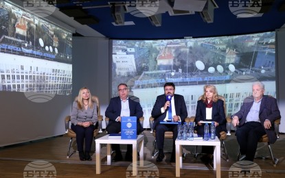 <p><strong>BTA HISTORY.</strong> Bulgarian News Agency Director General Kiril Valchev (center) leads the launch of the book News on File: 1899-2023 in Sofia, Bulgaria on Oct. 8, 2024. The book presents each of the 125 years since the establishment of the BTA by one major domestic and international development. <em>(BTA photo/Blagoy Kirilov)</em></p>