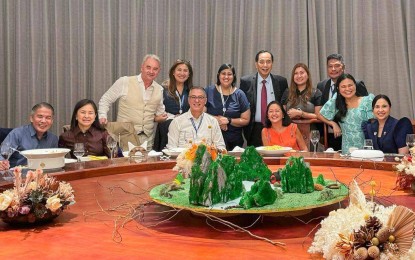 <p><strong>INVALUABLE PARTNERS</strong>. First Lady Liza Araneta-Marcos (2nd from right, seated) meets with the ASEAN Business Advisory Council (ASEAN-BAC) Philippines and the Kapatid Angat Lahat Program (KALAP) on Tuesday night (Oct. 8, 2024). In an Instagram post, Araneta-Marcos hailed the ABAC Philippines and KALAP for being “invaluable partners in nation-building.” <em>(Photo from First Lady’s Instagram account)</em></p>