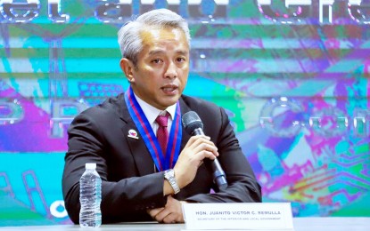 <p>DILG Secretary Jonvic Remulla <em>(PNA photo by Robert Alfiler)</em></p>