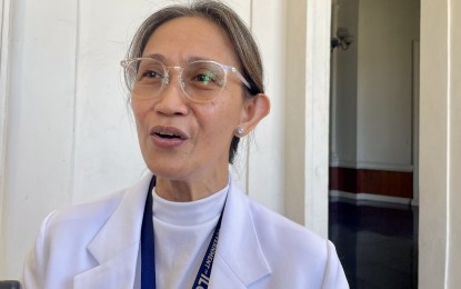 <div dir="auto"><strong>DIALYSIS FOR INDIGENTS</strong>. Dr. Arlene Ragasa, officer-in-charge of the Governor Roque B. Ablan Sr. Memorial Hospital, talks to the media on Monday (Oct. 14, 2024). She announced the opening of a dialysis clinic at the provincial hospital in November for indigent patients. <em>(PNA photo by Leilanie Adriano)</em></div>