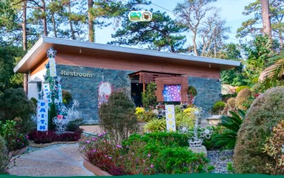 

<p> <strong> ligtas, kalinisan sa banyo </strong>. Ang banyo na ito sa Botanical Garden sa Baguio City ay sumusunod sa mga pamantayang pang -internasyonal para sa mga amenities, kalinisan, kaligtasan at disenyo. Plano ng gobyerno ng lungsod na kopyahin ang mga pagpapabuti na ito sa lahat ng mga pampublikong banyo para sa kaginhawaan ng parehong mga residente at mga bisita <em>. (Larawan ng kagandahang -loob ng Pio Baguio) </em> </p>
<p>” width=”415″ height=”260″> (Larawan ng kagandahang -loob ng Pio Baguio)</p>
<p>BAGUIO CITY – Nakikita ng gobyerno ng lungsod ang pagpapabuti ng lahat ng mga pampublikong banyo sa mga parke, merkado at iba pang mga lugar ng tagpo upang gawin silang sumunod sa mga pamantayang pang -internasyonal at pangalagaan ang kalusugan ng publiko.</p>
<p>Si Mayor Benjamin Magalong sa isang pakikipanayam sa media noong Martes ay nagsabing ang pag -upgrade ng mga banyo ay talagang nagsimula noong 2020 ngunit plano nilang iakma ang mga pagsisikap na masakop ang lahat ng mga pampublikong lugar.</p>
<div id=