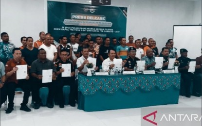 Papua Immigration and Correctional Services Directorate head Gen. Samuel Toba announces on Saturday (June 14, 2025) that the Biak Numfor Immigration Office would deport 26 Filipino nationals for having no proper documents. They were arrested for illegal fishing activities off Indonesian waters on May 9 and would be deported June 17.