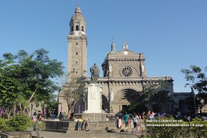 Intramuros visitors reach 1-M during Holy Week: DOT