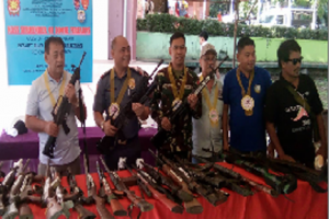 Zamboanga Sibugay execs surrender 45 high-powered firearms