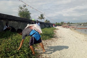 700 kilos of plastics collected from Ilocos town coast