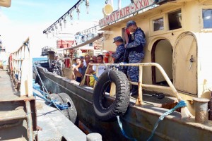 Coast Guard impounds 5 fishing vessels in Palawan town 
